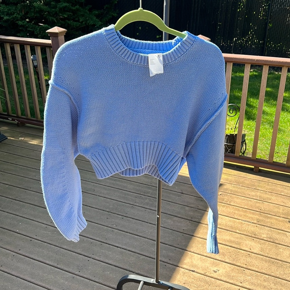 Urban outfitters sweater new with tag. Very cute and comfy